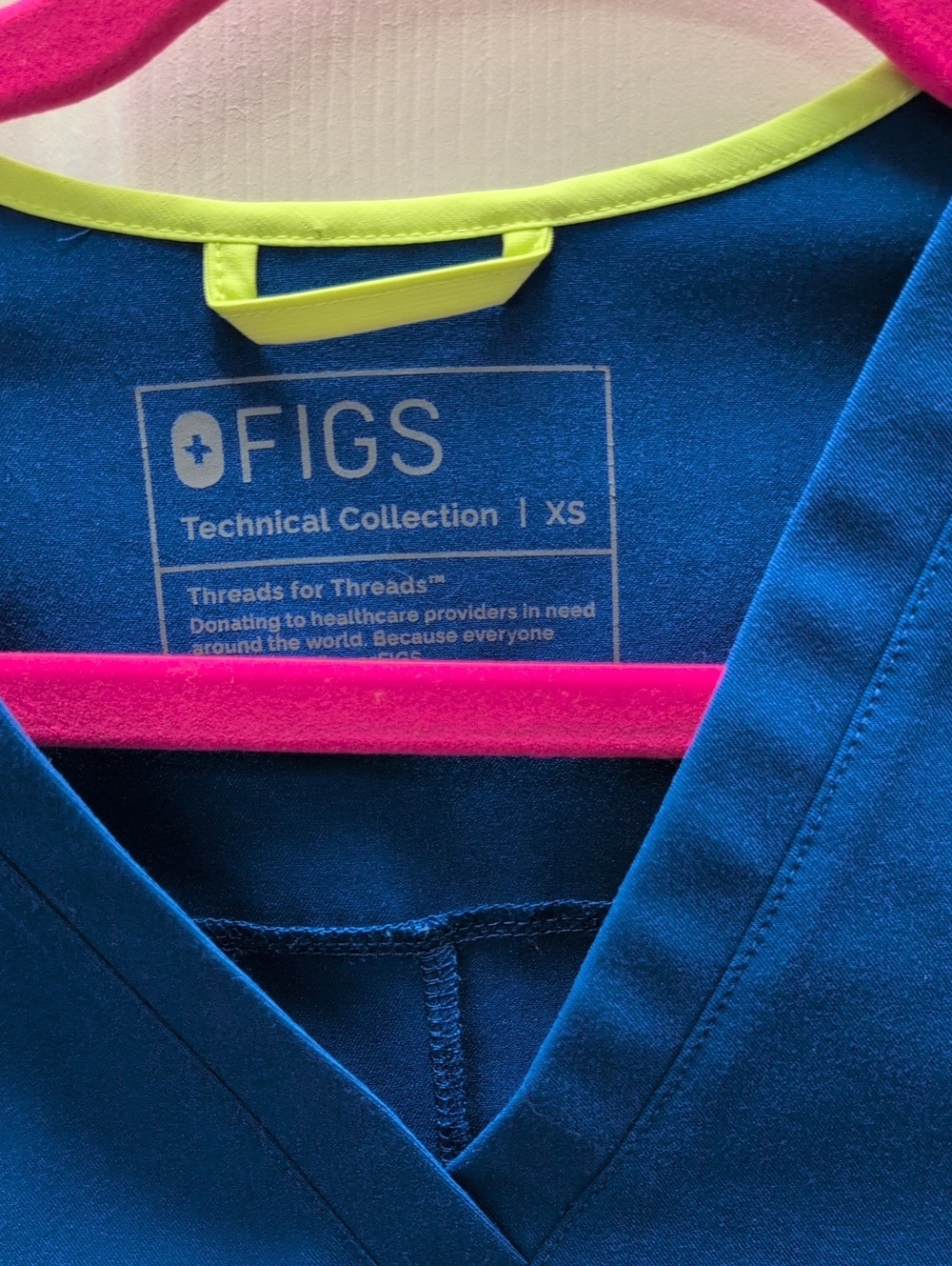 Figs Scrub Top Electric Blue XS - Picture 2 of 4